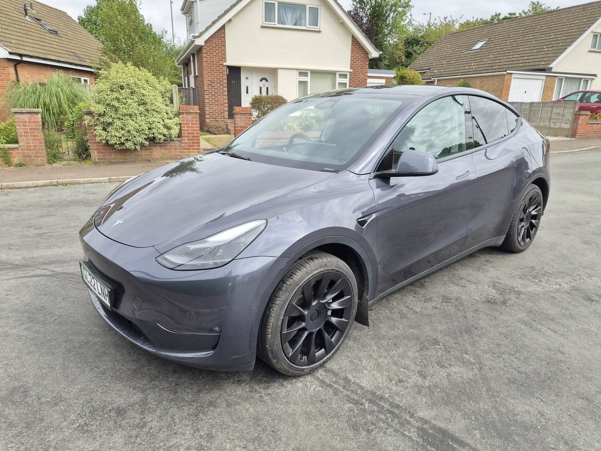 VAT Qualifying ’22’ reg Tesla Model Y Long Range